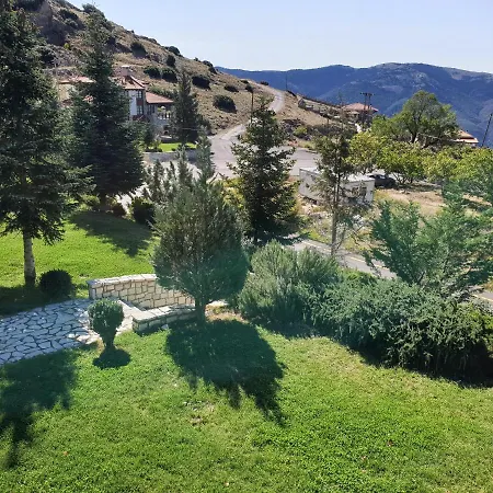 Chalé Lafky Arachova